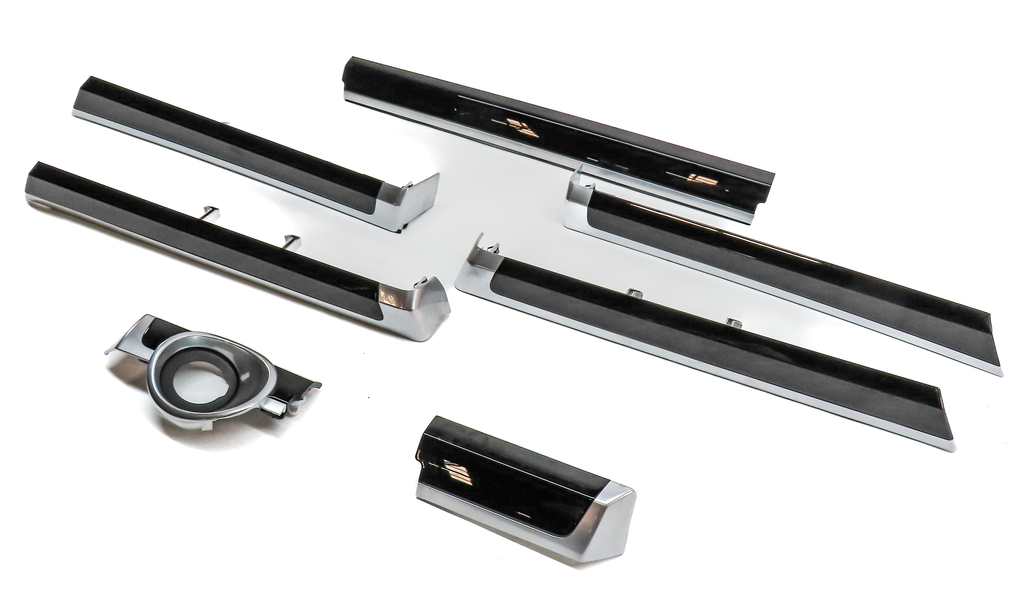 2016 PORSCHE CAYENNE (958) DASH DOOR INTERIOR TRIM PANEL SET (PIANO BLACK) — exact item pictured